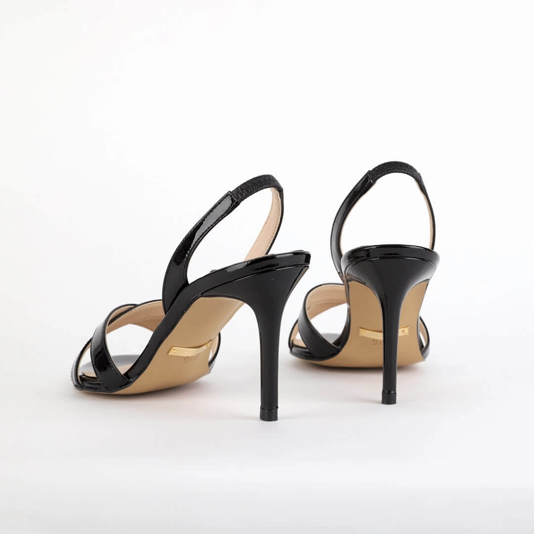 *UK size 2 - TWIGGY - black patent, 10cm