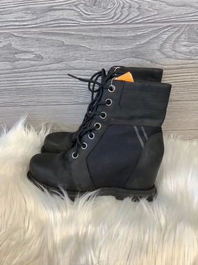 Boots Ankle Flats By Sorel In Black, Size: 8.5