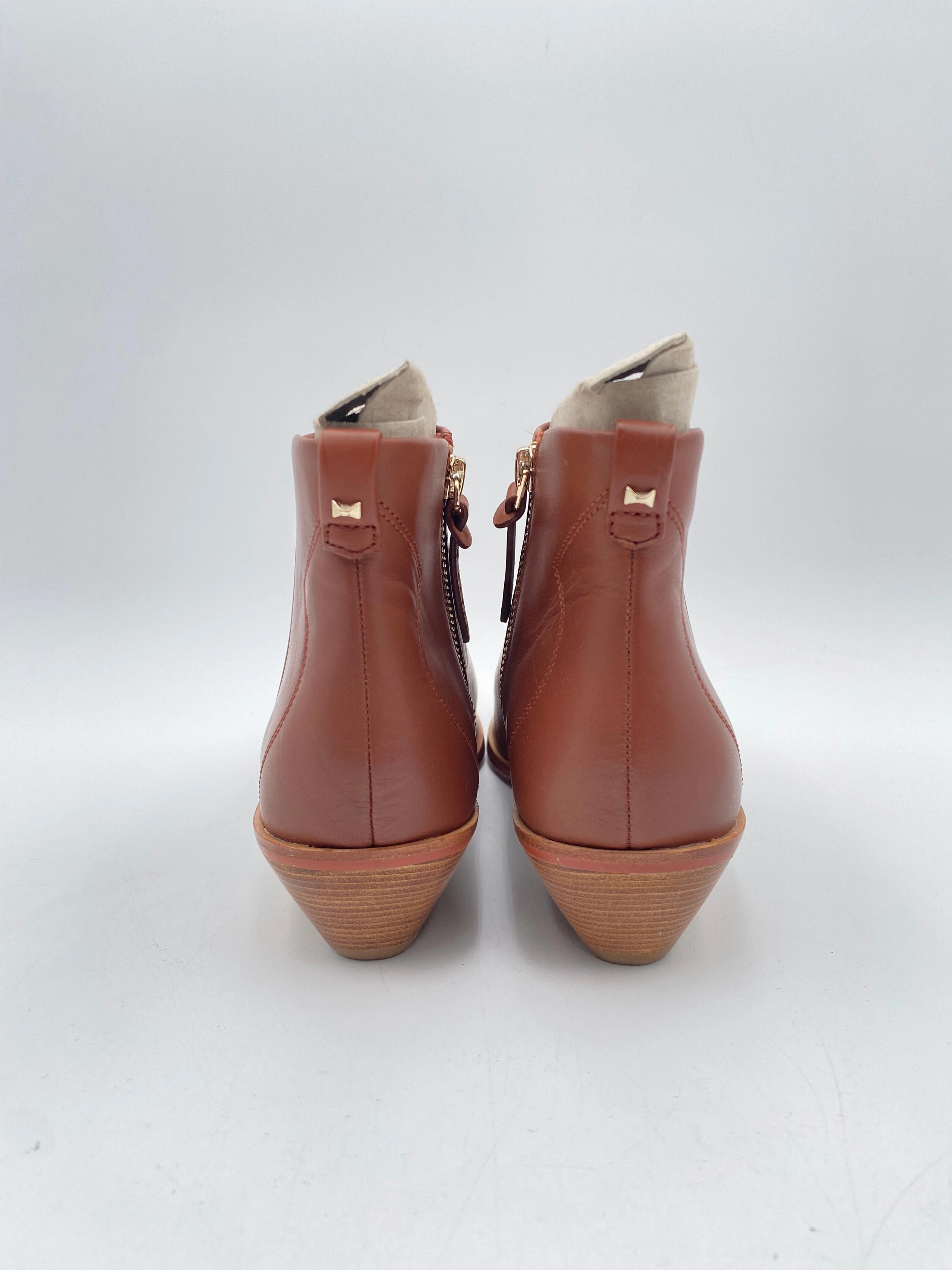 Boots Ankle Flats By Ted Baker In Brown, Size: 10