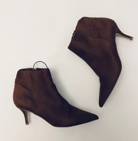 Boots Ankle Heels By Charles David In Brown, Size: 7