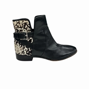 Boots Designer By Michael Kors In Black & Cream, Size:7.5