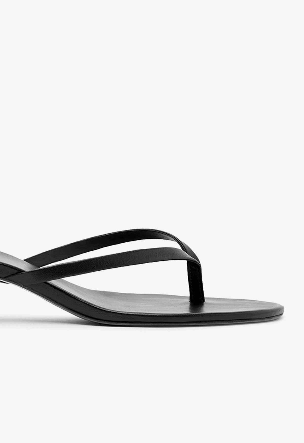Carolyn Sandal