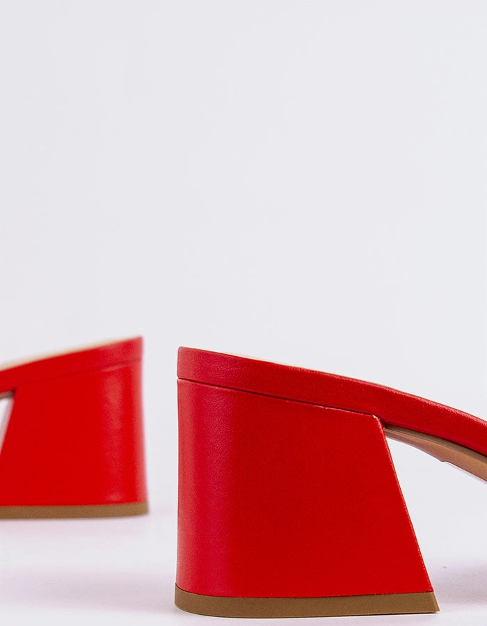 Clarabelle Red Leather