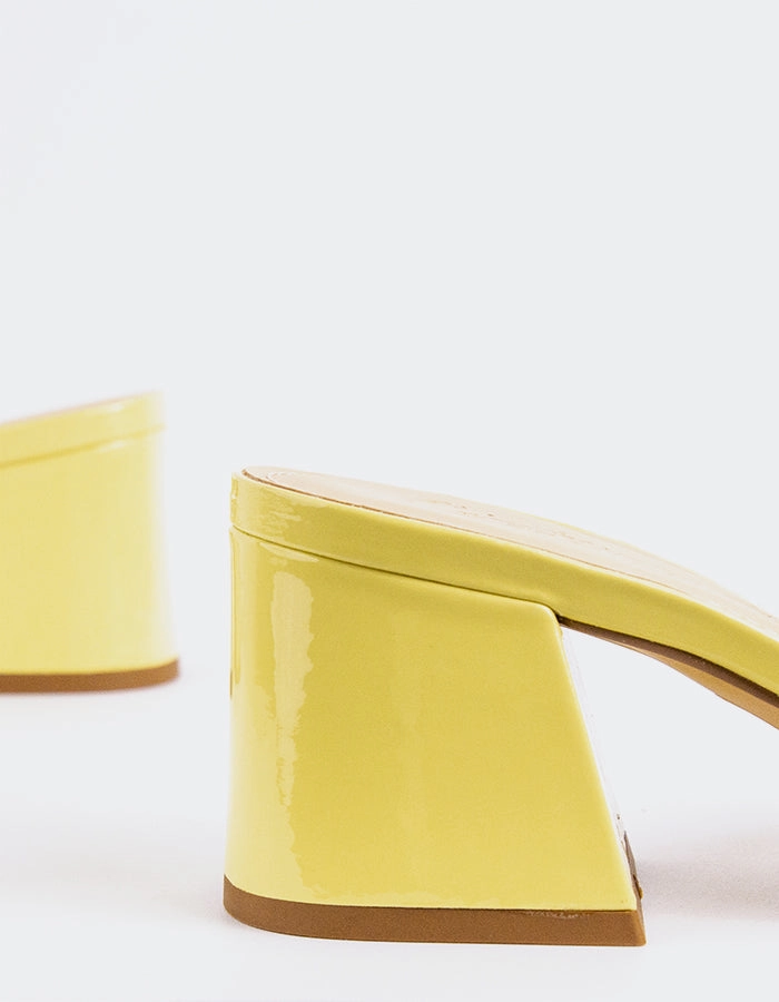 Clarabelle Yellow Patent