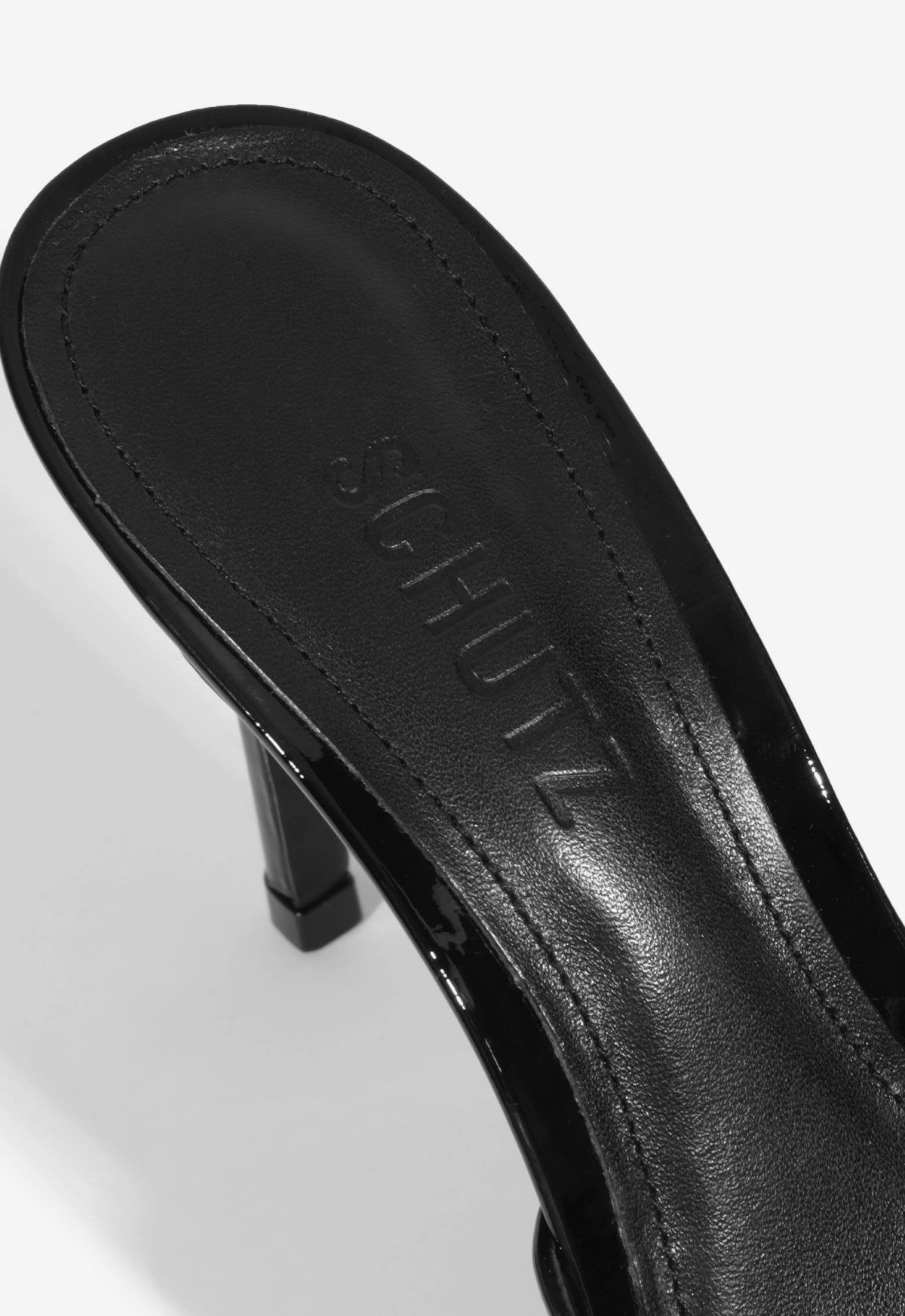 Cloe Sandal