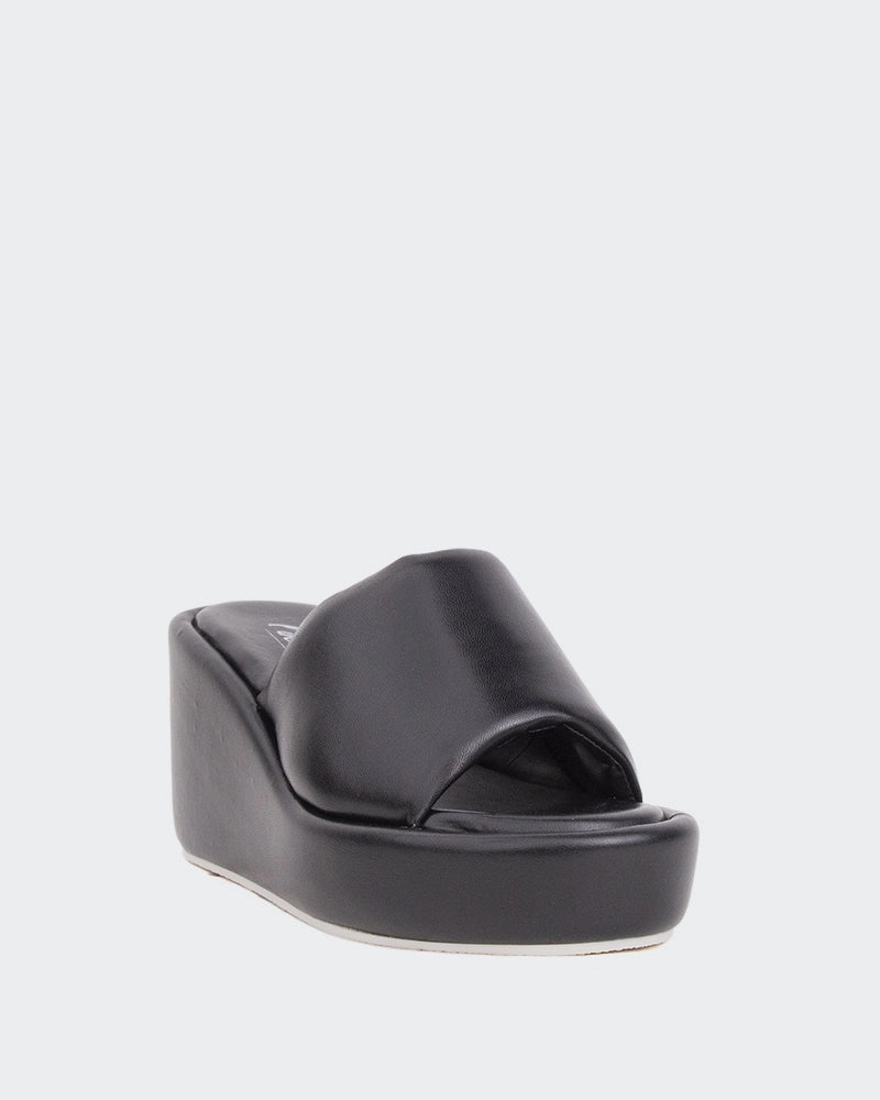 Dolores Black Leather