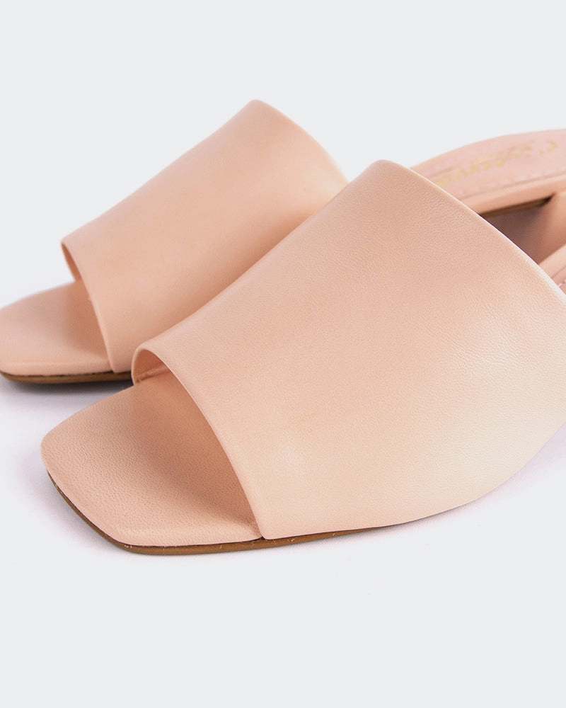 Fortunata Pink Leather