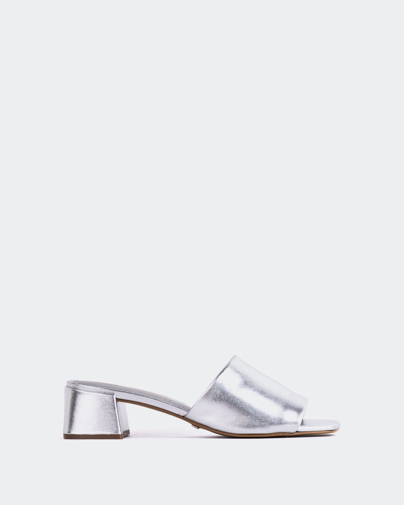 Fortunata Silver Metal