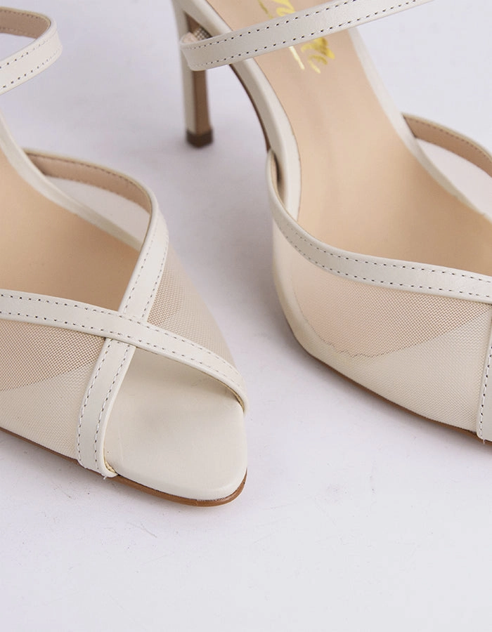 Gloxinia Off White Leather