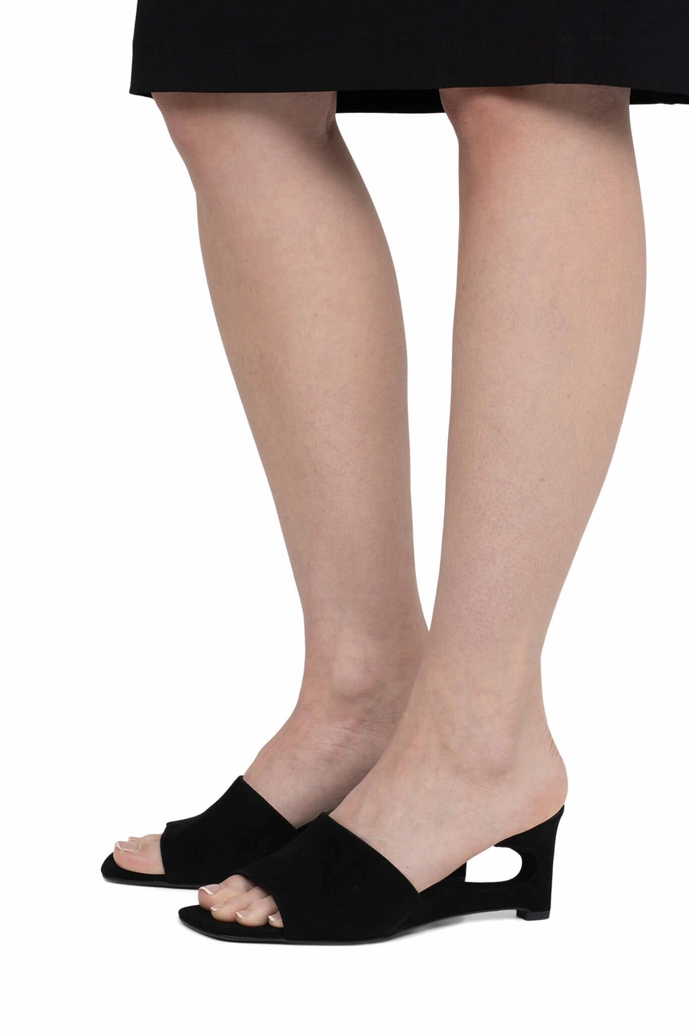 HEELS-UP