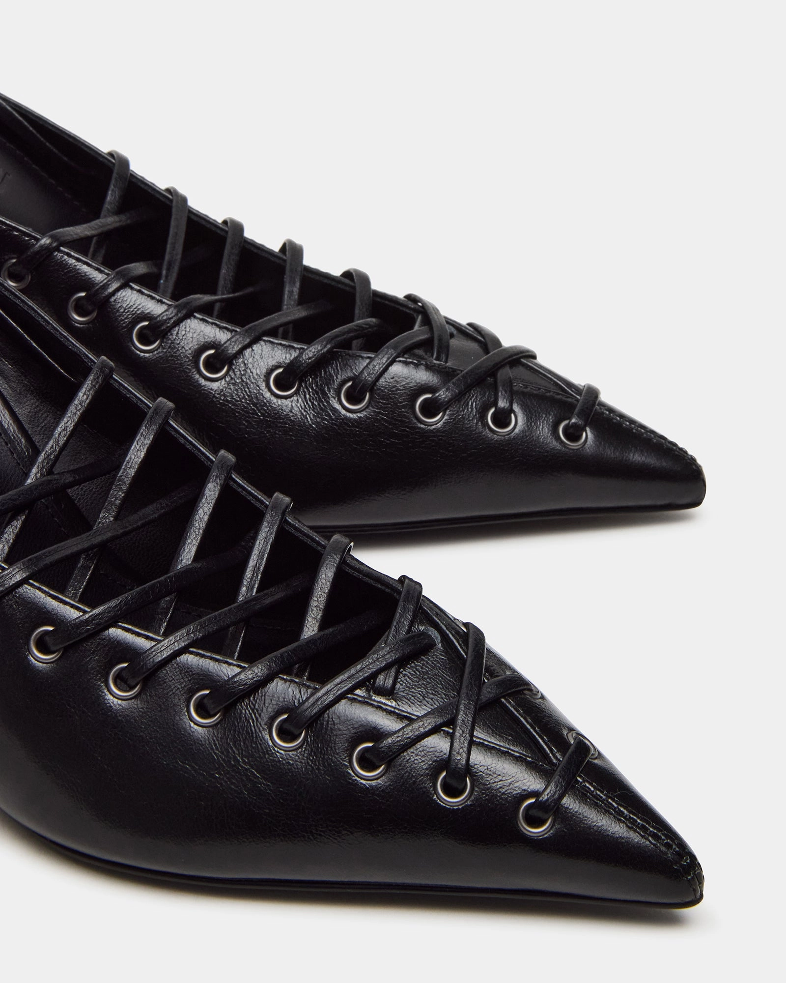 LACELLE BLACK LEATHER