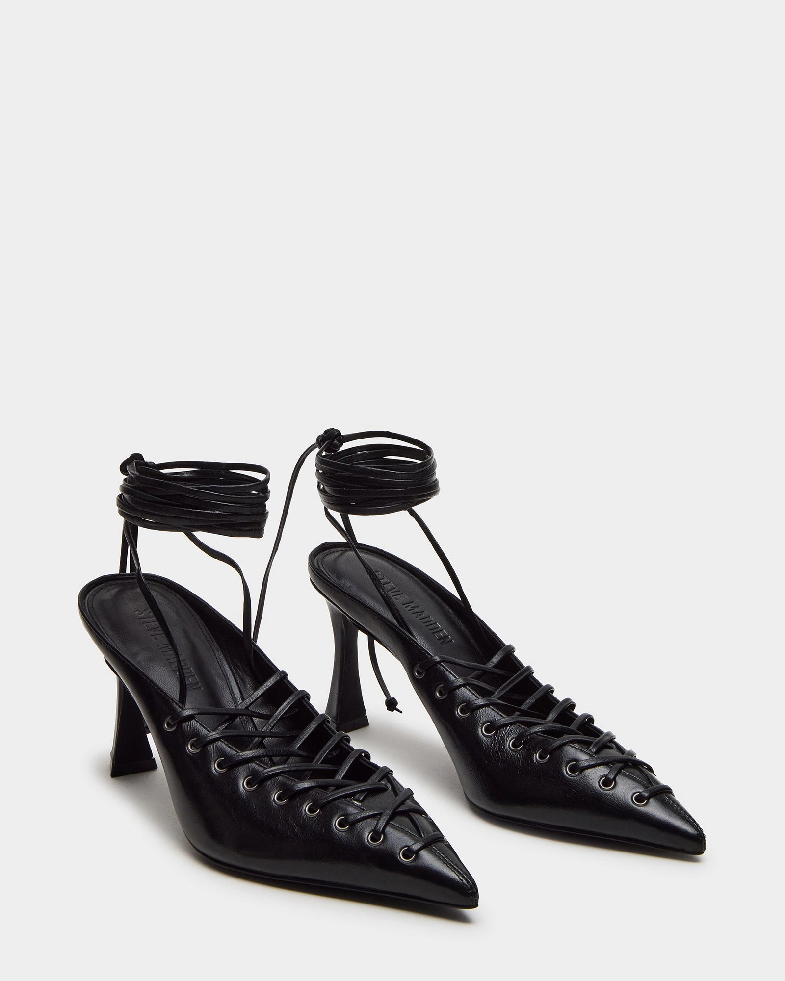 LACELLE BLACK LEATHER