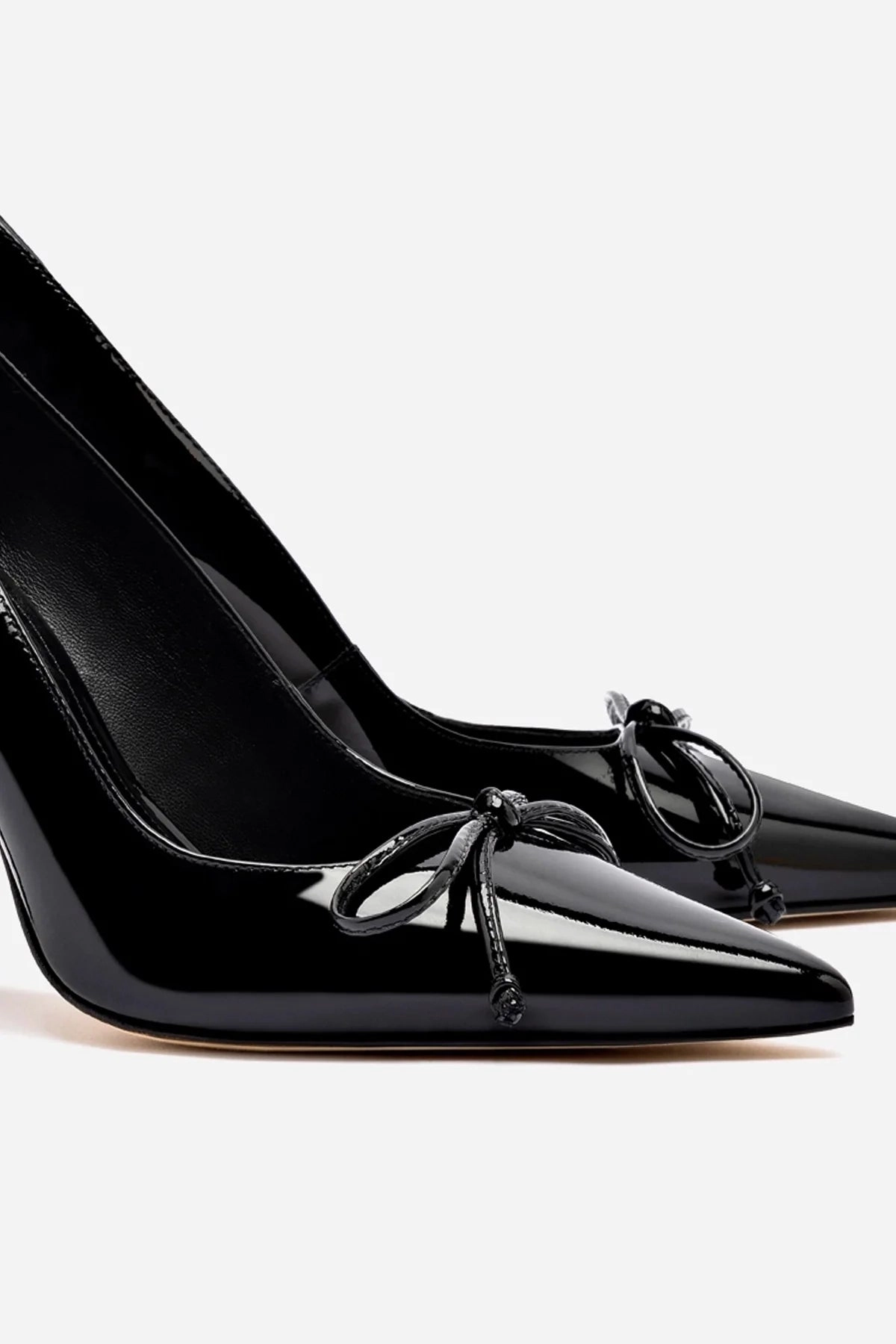 Linda Pump In Black Patent Leather