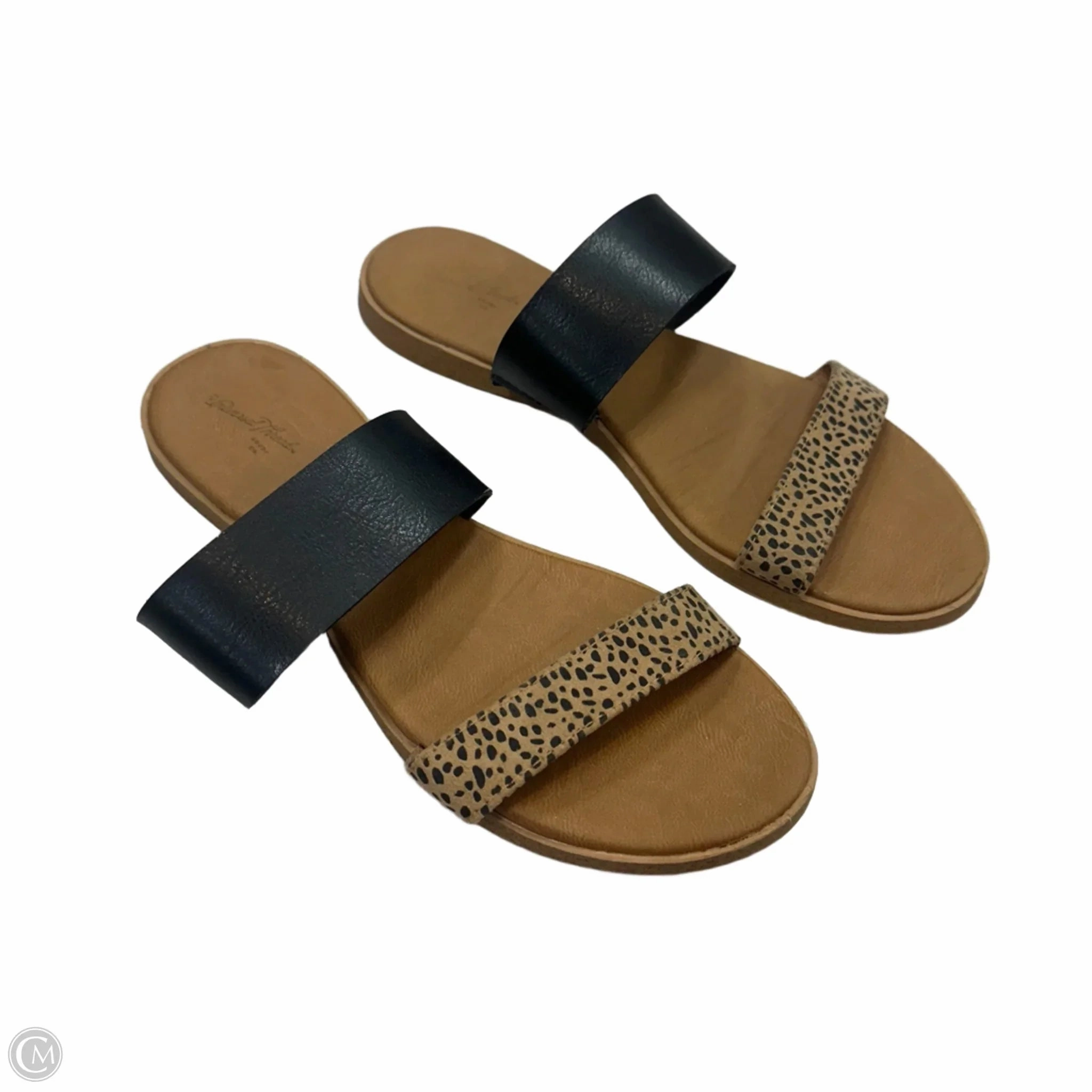 Sandals Flats By Universal Thread In Animal Print, Size: 7