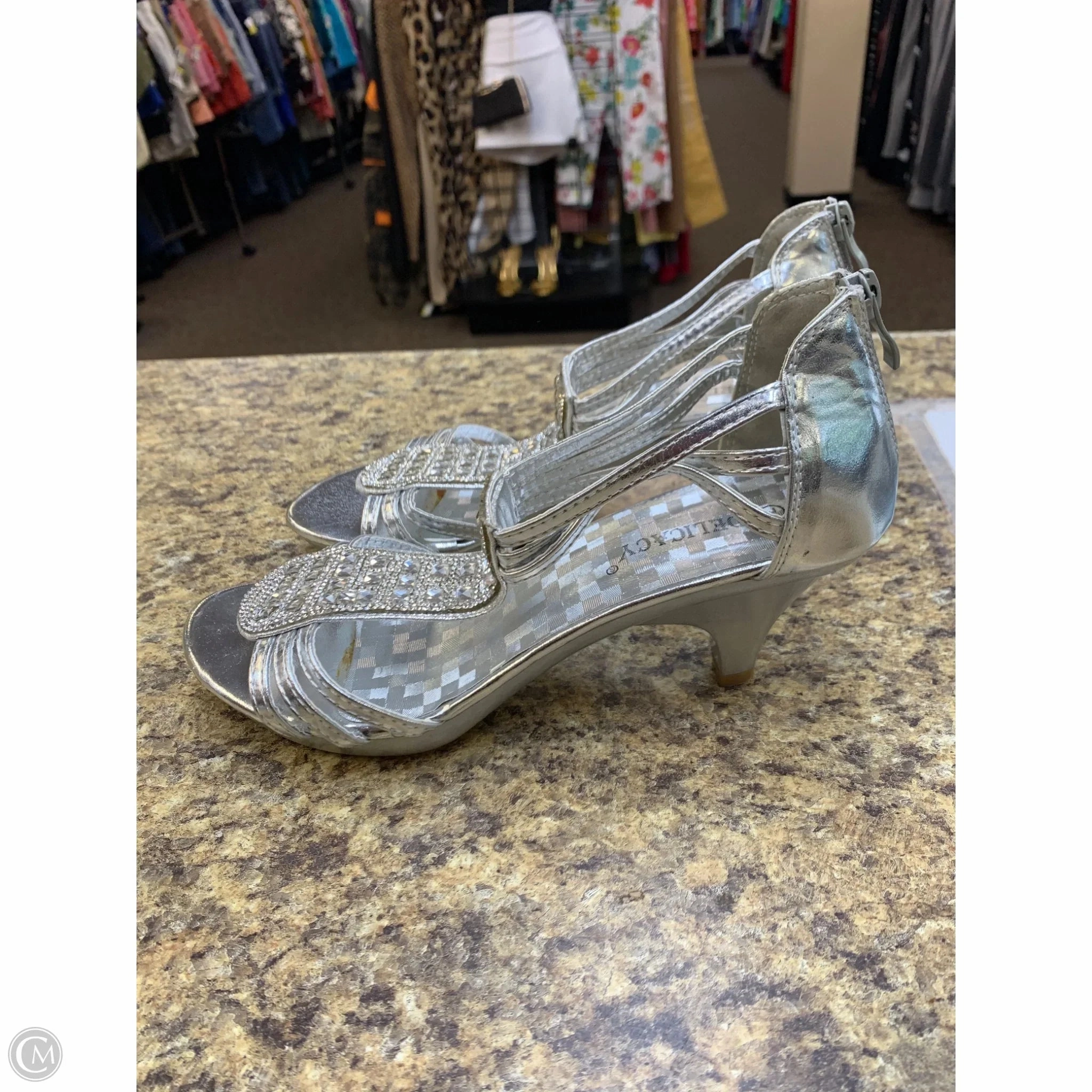 Sandals Heels Kitten By Cmf In Silver, Size: 7.5