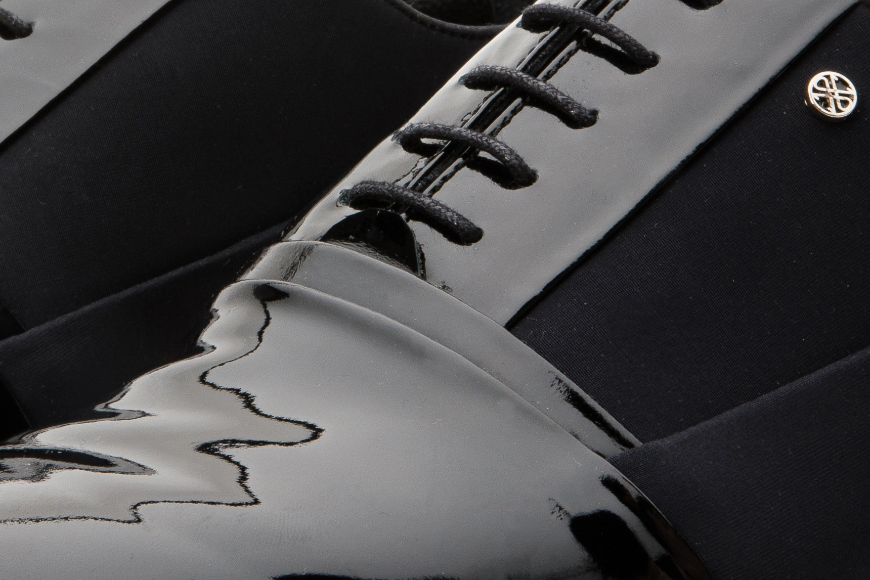 The Colombo Black Cap Toe Oxford Men Shoe  Final Sale!